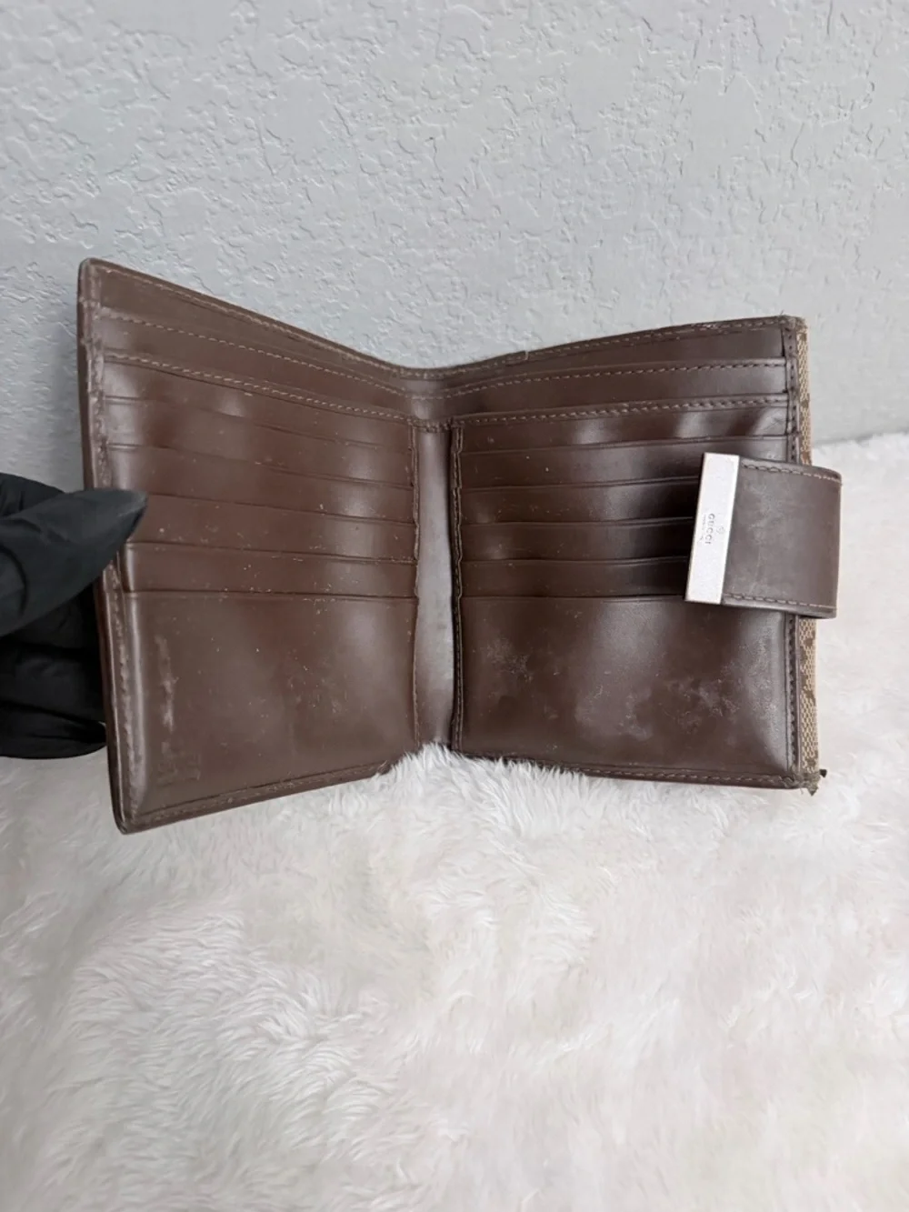 Gucci Brown Beige GG Canvas Bifold Wallet - Picture 4 of 13